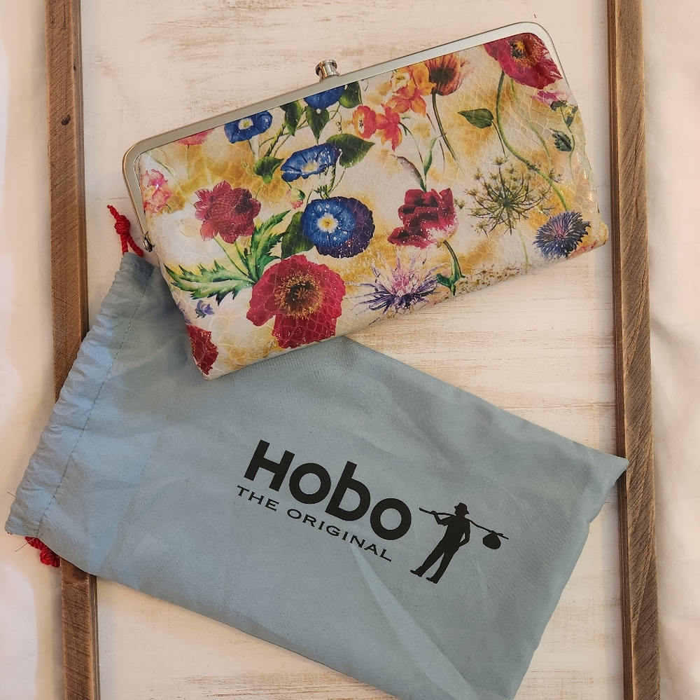 HOBO floral clutch wallet